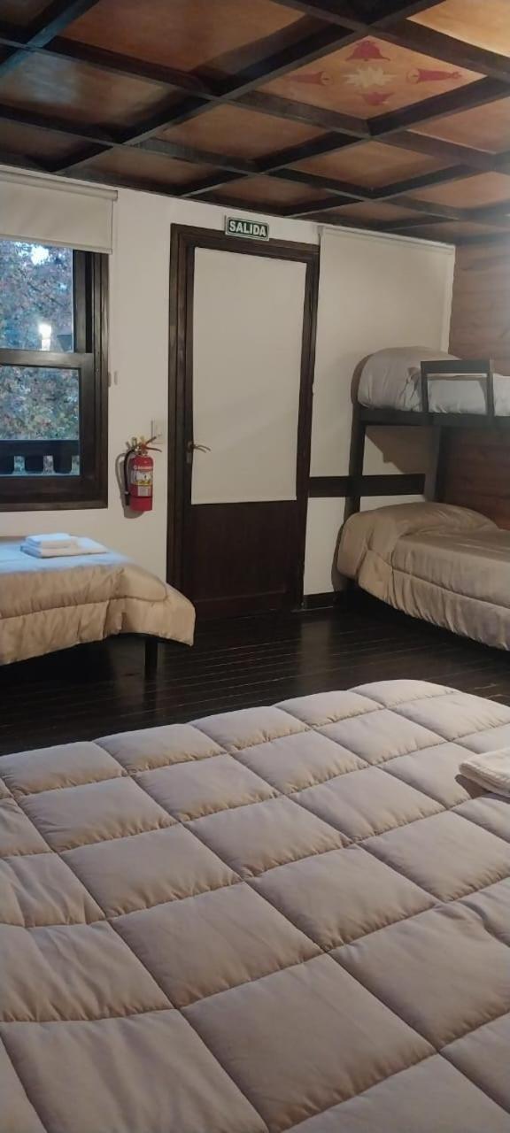 Cucu Haus Hostel La Cumbrecita Luaran gambar